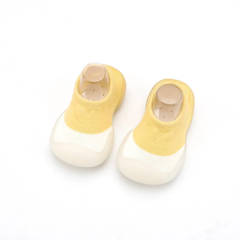 Zapatos de goma antideslizantes para niños pequeños, calzado de primavera y verano para interiores de 0, 1, 2, 3 años, novedad de otoño