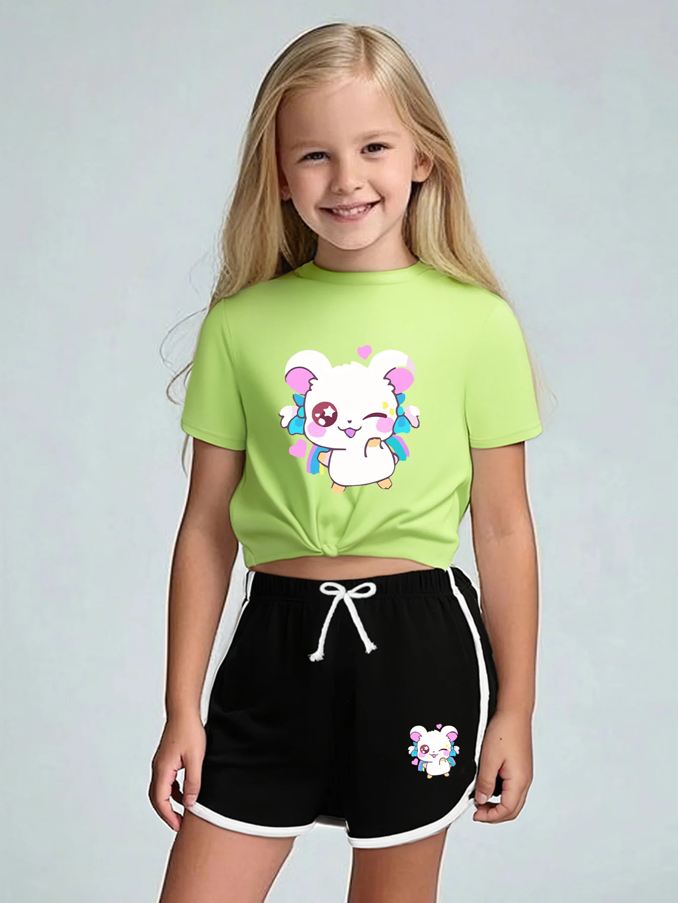 

Summer girl two-piece lace up T-shirt+shorts set, casual and comfortable, simple and cute, multifunctional, cute cat print.