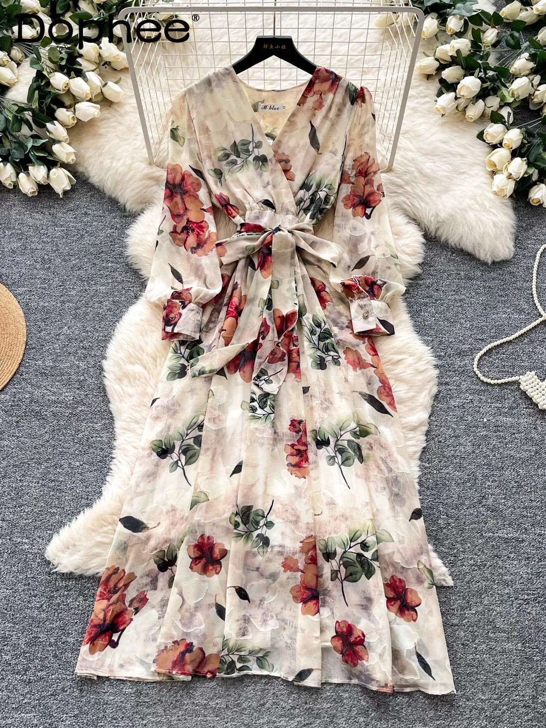 

French-style Elegant Lady Print Dress 2026 Spring Long-sleeve V-neck Waist-cinching Tie Slimming Sweet A-line Long Dress