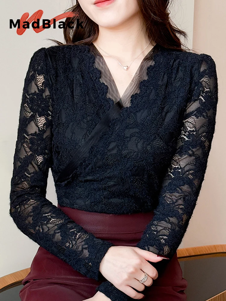 

MadBlack-Women's European T-Shirt, Sexy V Neck Lace Patchwork, Streetwear Long Sleeve Slim S-3XL Tee, 2026 Spring New T61762CC