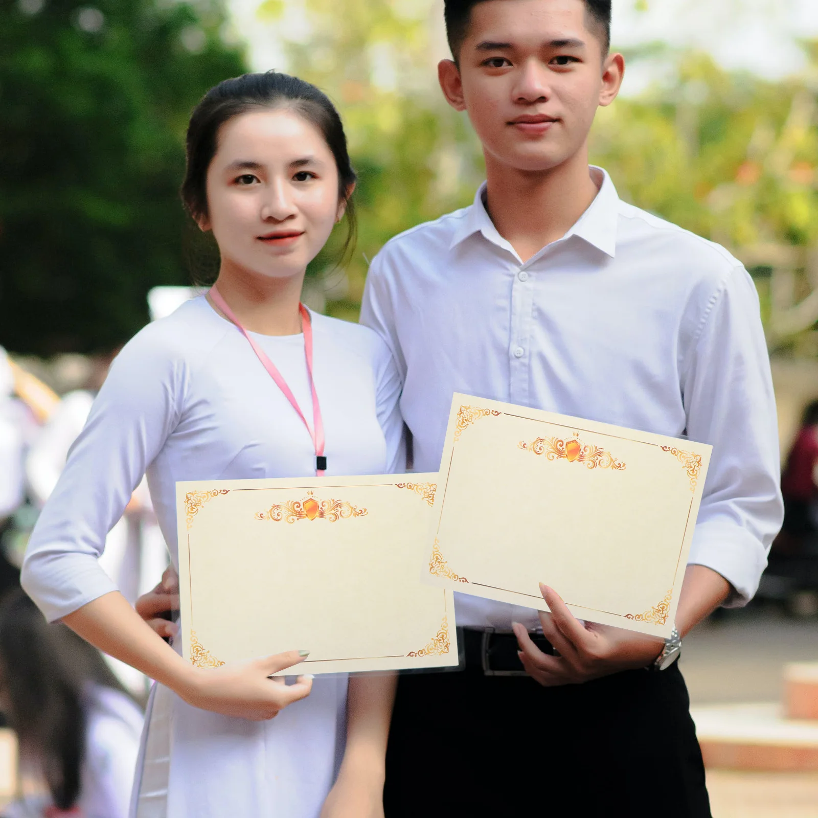 

100 Sheets Award Certificate -Side Offset Smooth Writing Decorative Floral Border Certificate Inner Paper Printable