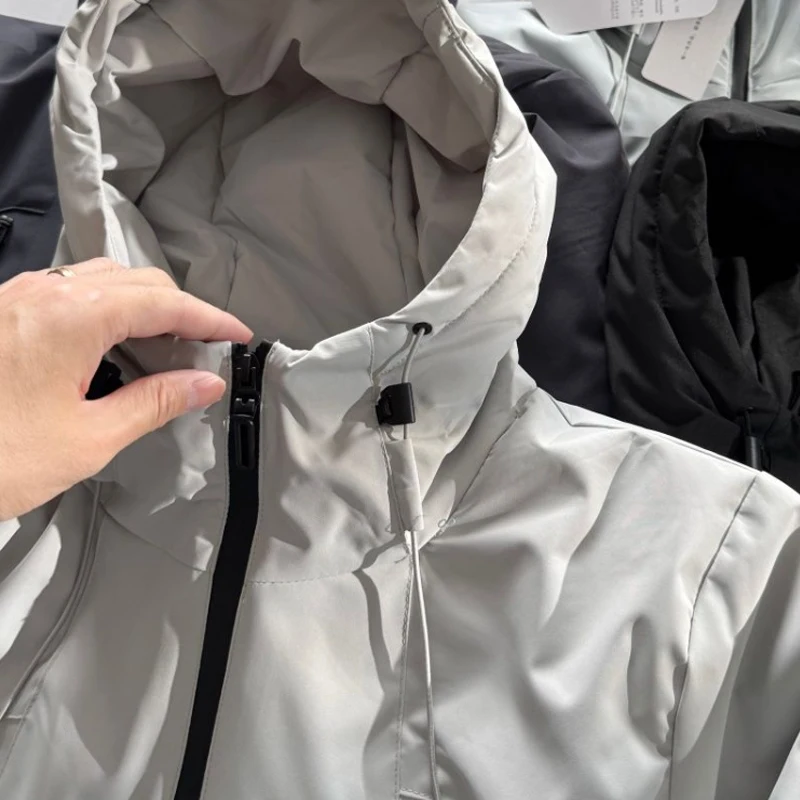 

Thickened Warm Winter Waterproof and Windproof Cotton Jacket Suitable for Outdoor Camping, Hiking, Unisex Hooded Jacket.