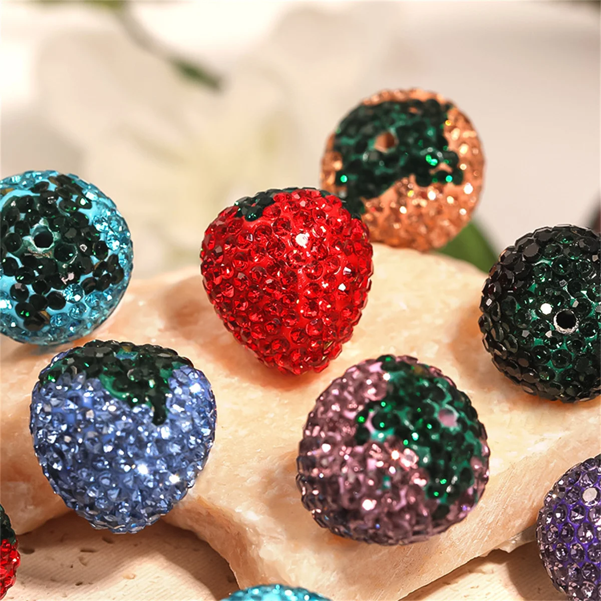 ST51 1Pcs Heavy Industry Strawberry Clay Ball Western Region Princess Nepal Beads DIY Beaded Pen Phone Chain Jewelry Accessories