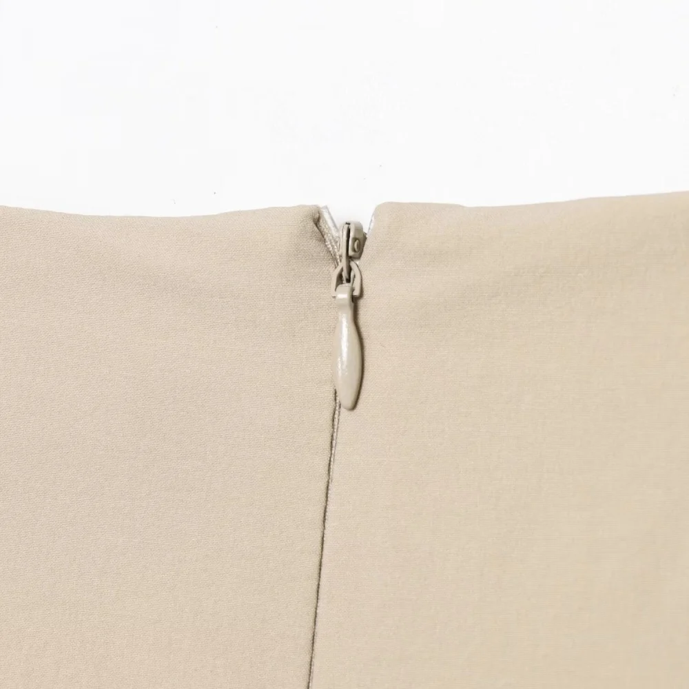 فستان فلوت للتخسيس بعقدة تصميم مفتوح ورقبة على شكل حرف V بدون أكمام بلون سادة وسحاب خلفي صيفي جديد للنساء فستان طويل