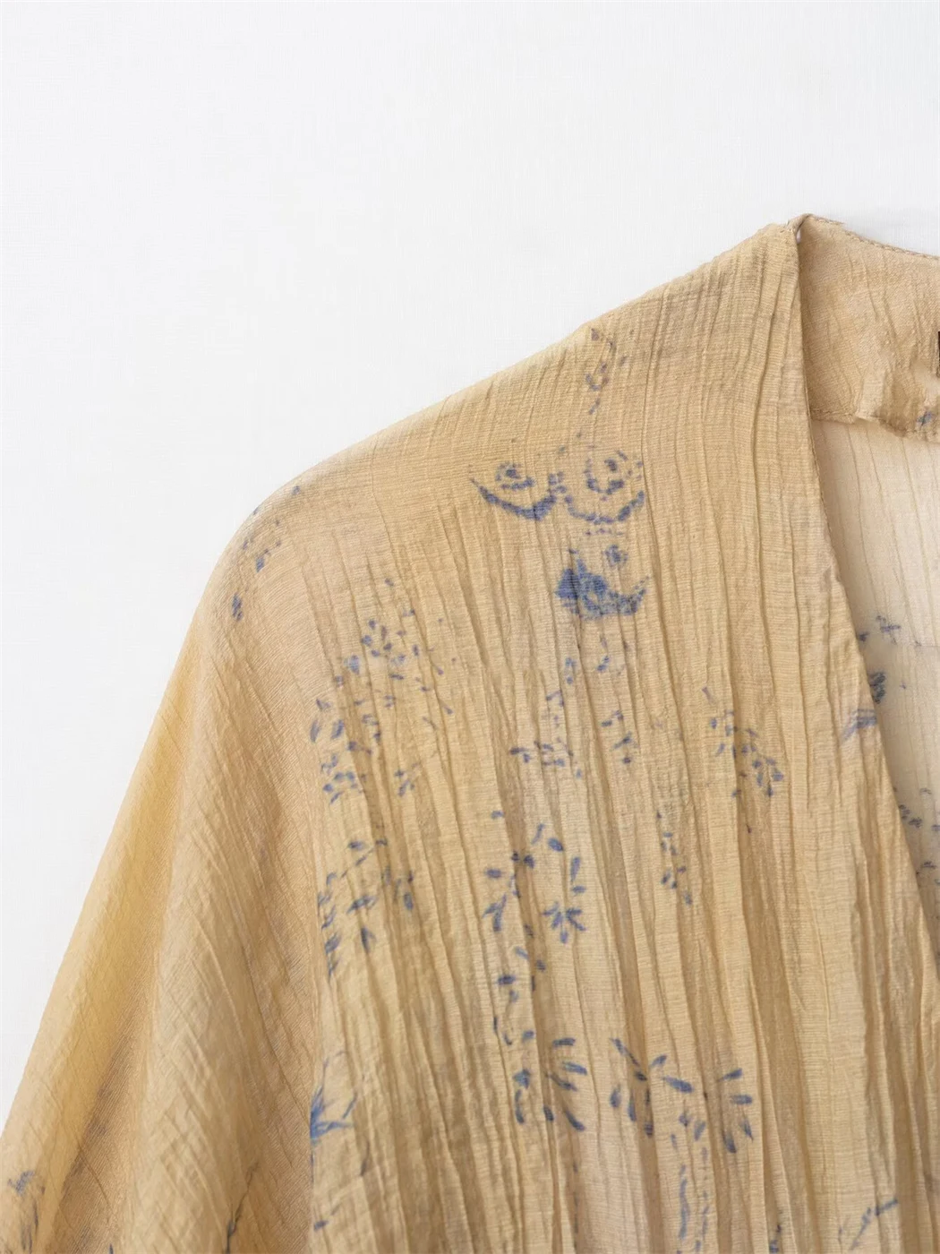Top da donna estivo 2025 giallo a maniche lunghe con scollo a V stampato Top alla moda casual a vita larga