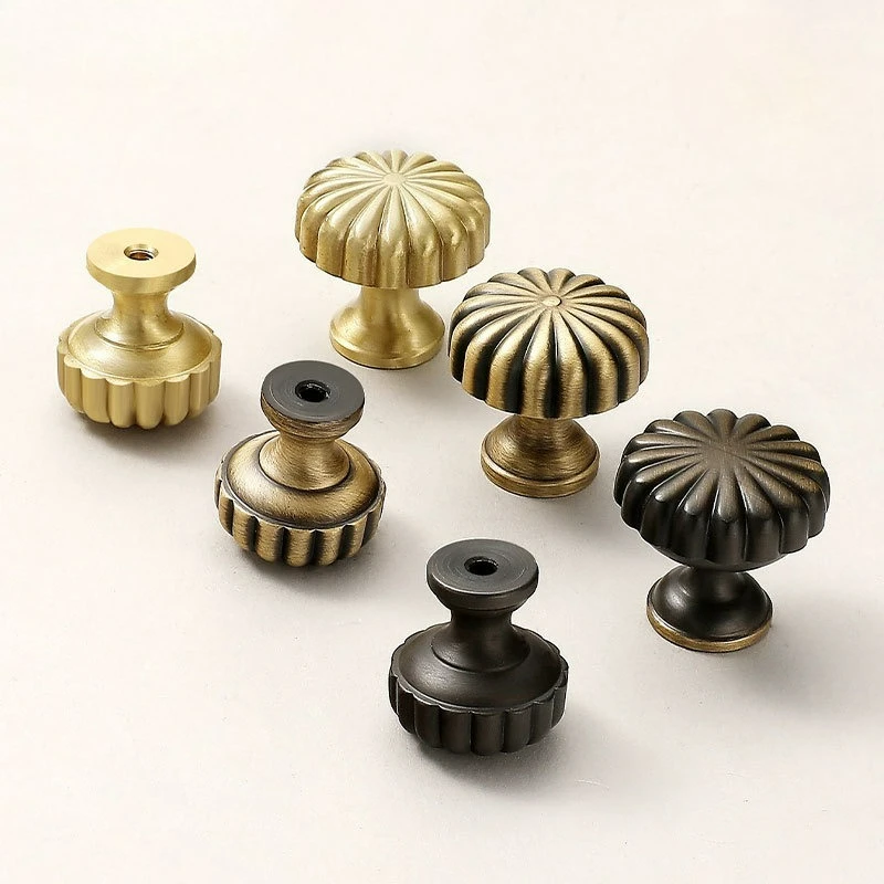 

French Luxury Brass Single Hole Handle Pure Copper Wardrobe Cabinet, TV Cabinet, Bathroom Cabinet, Drawer Door Handle