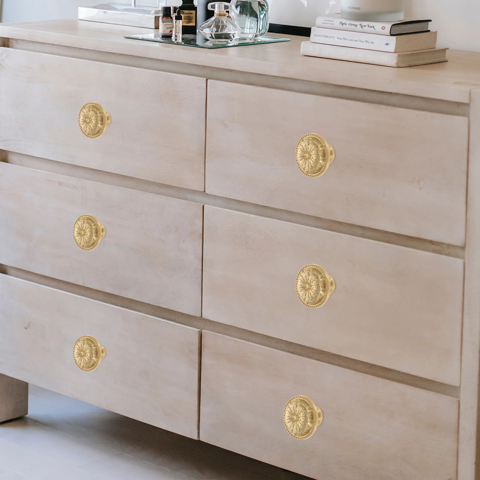 

Small Copper Knob Round Cabinet Handle Functional Door Pull for Dresser Drawer Wardrobe Closet Cupboard Decoration