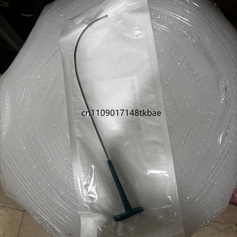 Professional Rigid Intubating Stylet Reusable Autoclavable Airway Management Stylet L Size for ET Tubes ID 6.0 & Larger