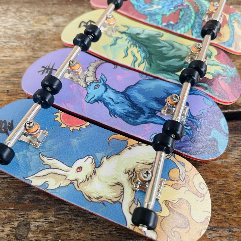 Novidade Zodiac Finger Skateboard para meninos, Fingerboard, Anti-Stress, Brinquedos Sensoriais, Presentes infantis, Hobbies, H10, 32mm