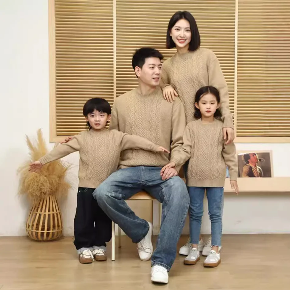 

Khaki Jumpers for The Family Winter Long Sleeve Tops Parents and Children Knit Sweater Mother Father and Daughter Son Clothes