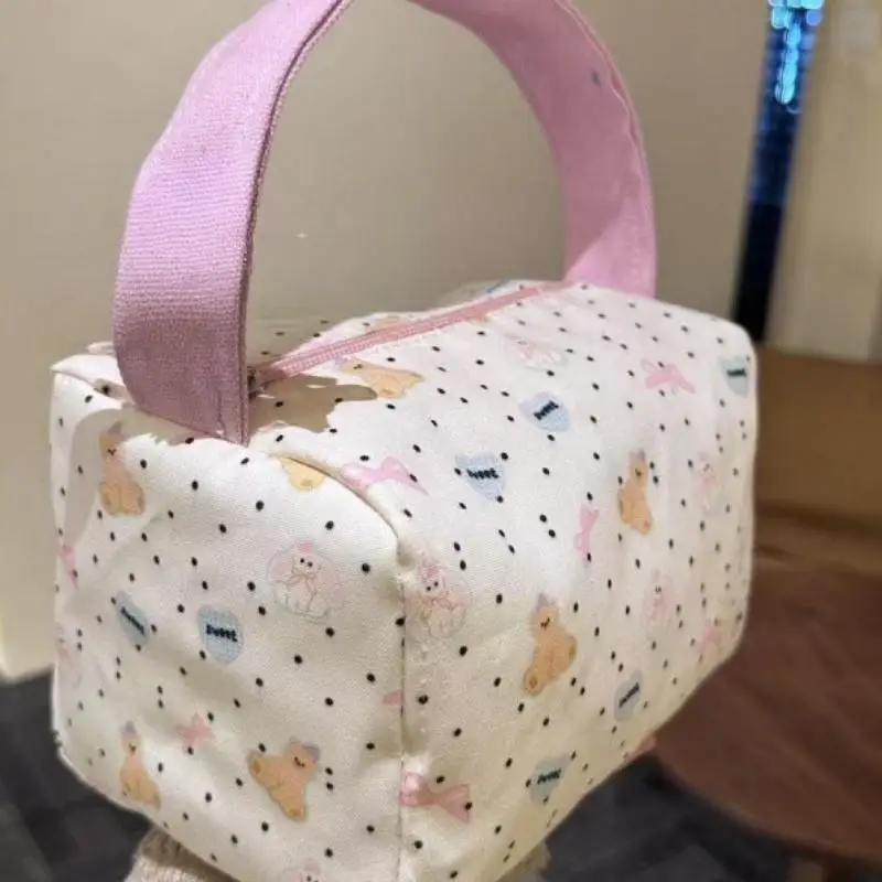 Bear Print Tote Bag Large Capacity Makeup Storage Bag Commuter Organizer Handbag for Travel