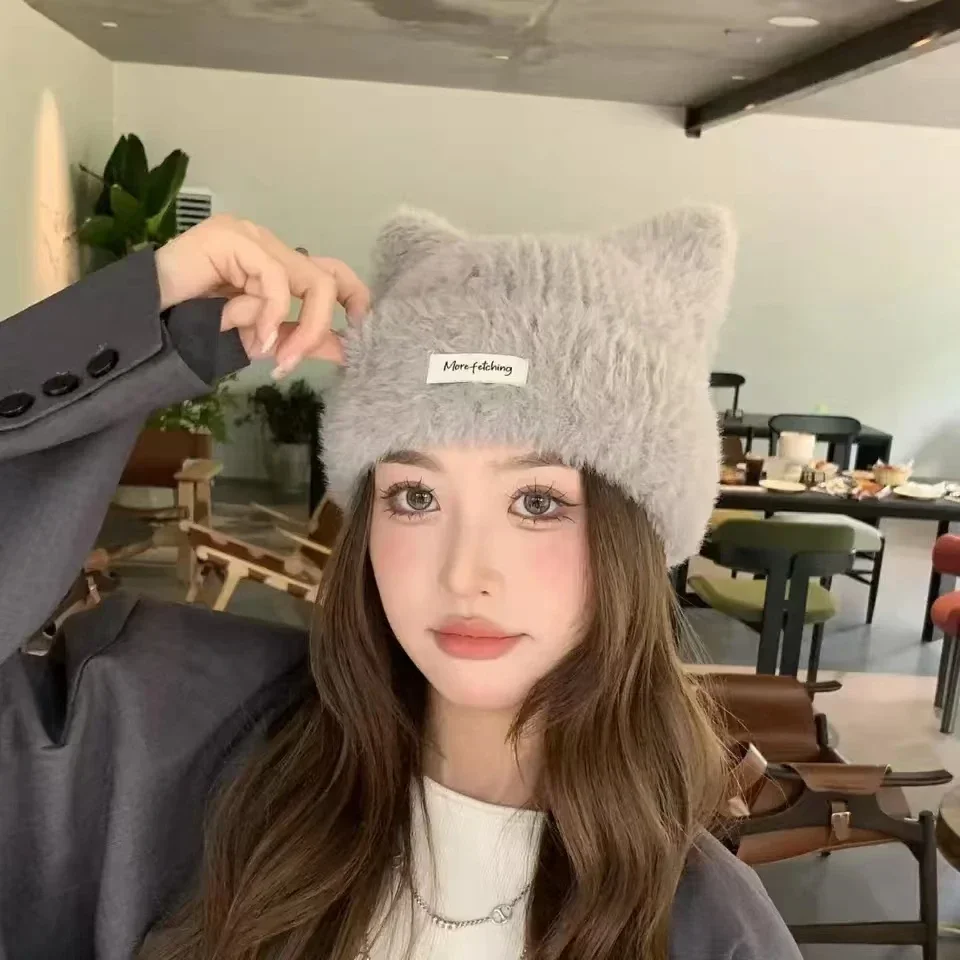 

new apanese Cute Cat Ears Plush Beanies Cap Y2K Autumn and Winter Casual Warm Sweet Versatile Pullover Knitted Women's Hats