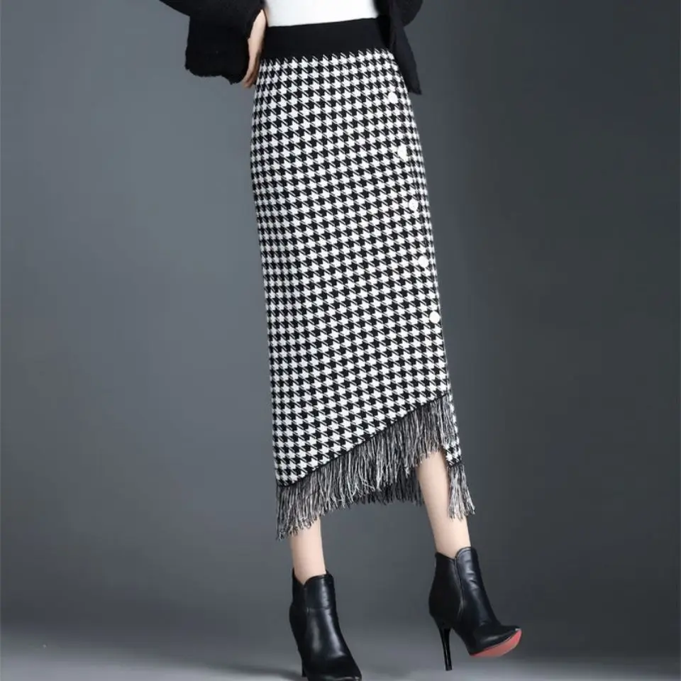 Knitting Skirts Ladies Autumn Winter Houndstooth High Waist Tassel Fleece All-match A-line Skirt Women Clothes Fashionable Skirt