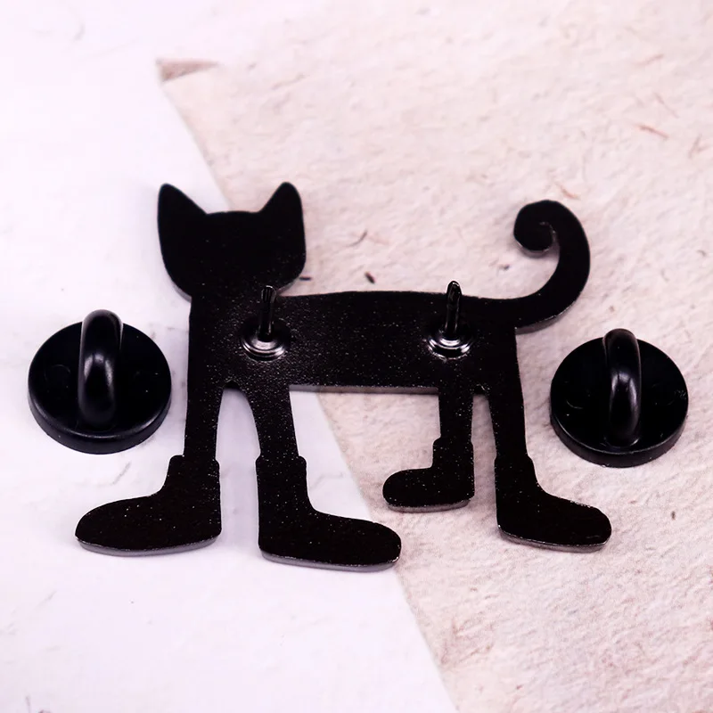 Pin esmaltado con forma de gato negro, broche de solapa, insignia de ropa, serie Animal, personalidad creativa y elegante, ideal para regalo de joyería