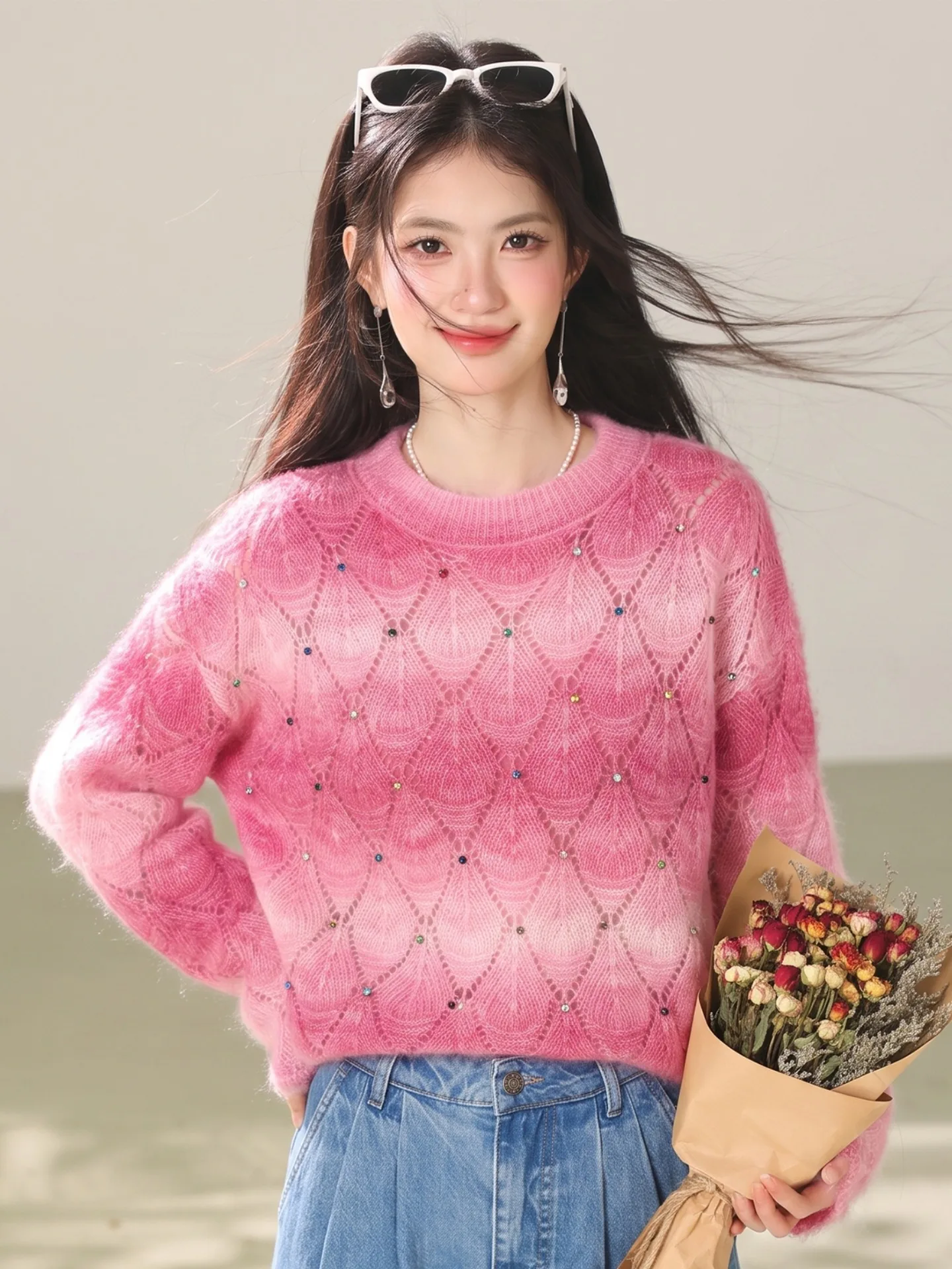  Pink Gradient Color Knitted Sweater Women's Lazy Overhead Top Age-Defying Rhinestone Embellished Soft Cashmere Long Sl...