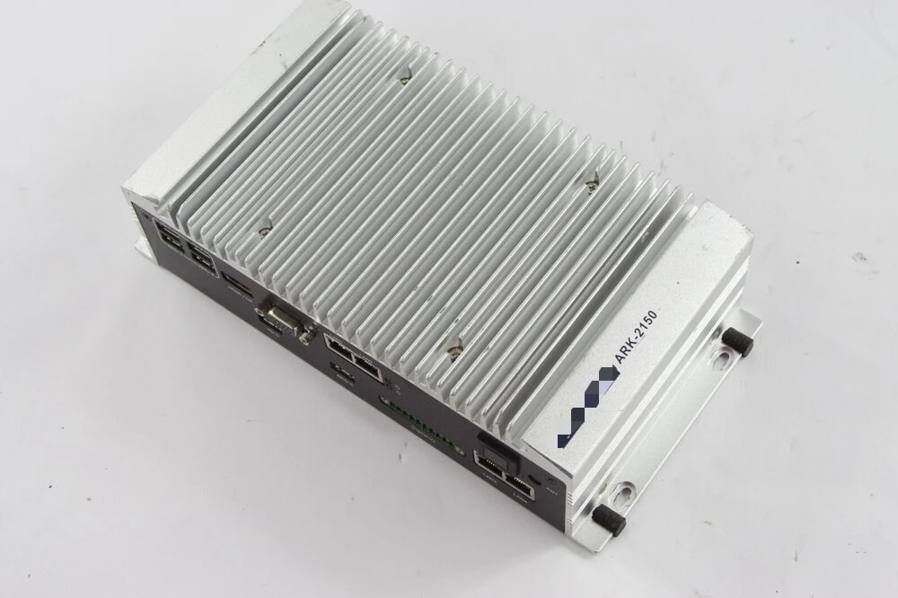 ARK-2150F / ARK-2150F-S7A1E ARK-2150 Industrial PC - For Parts Repair