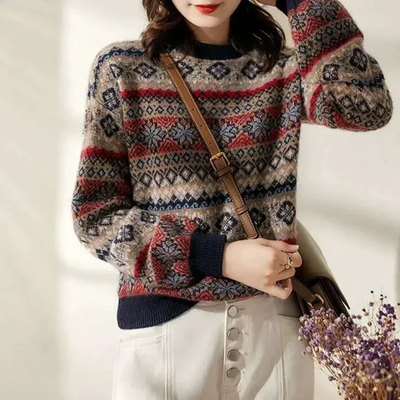 Vintage Christmas Sweater Women's 2024 Autumn Winter New Pullover Round Neck Lazy Thick Ethnic Sweater Woman Thick Knitted Tops