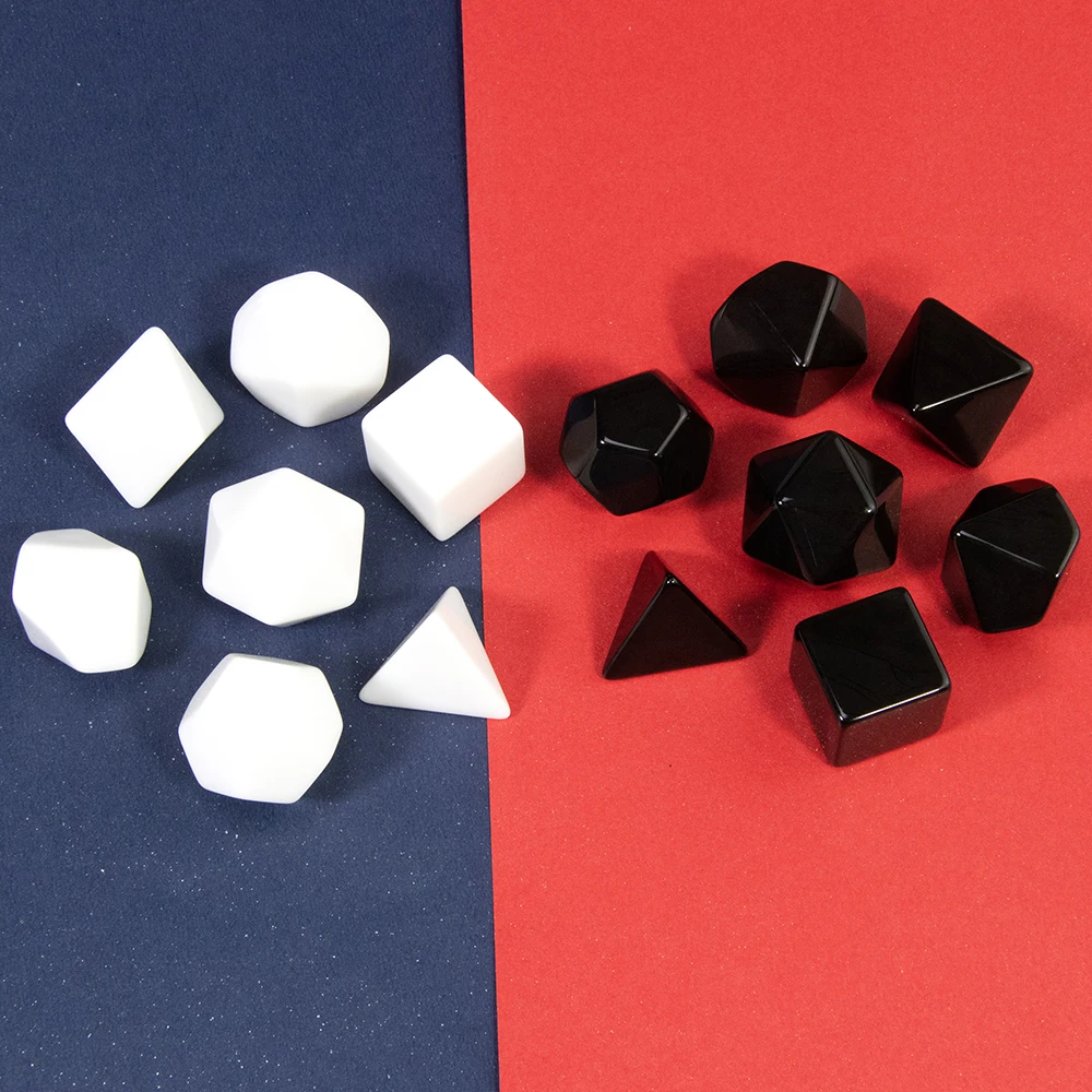 Polyhedral Blank Dice Set 7pcs Plastic Dice Black/ White DIY Table Games Accessories