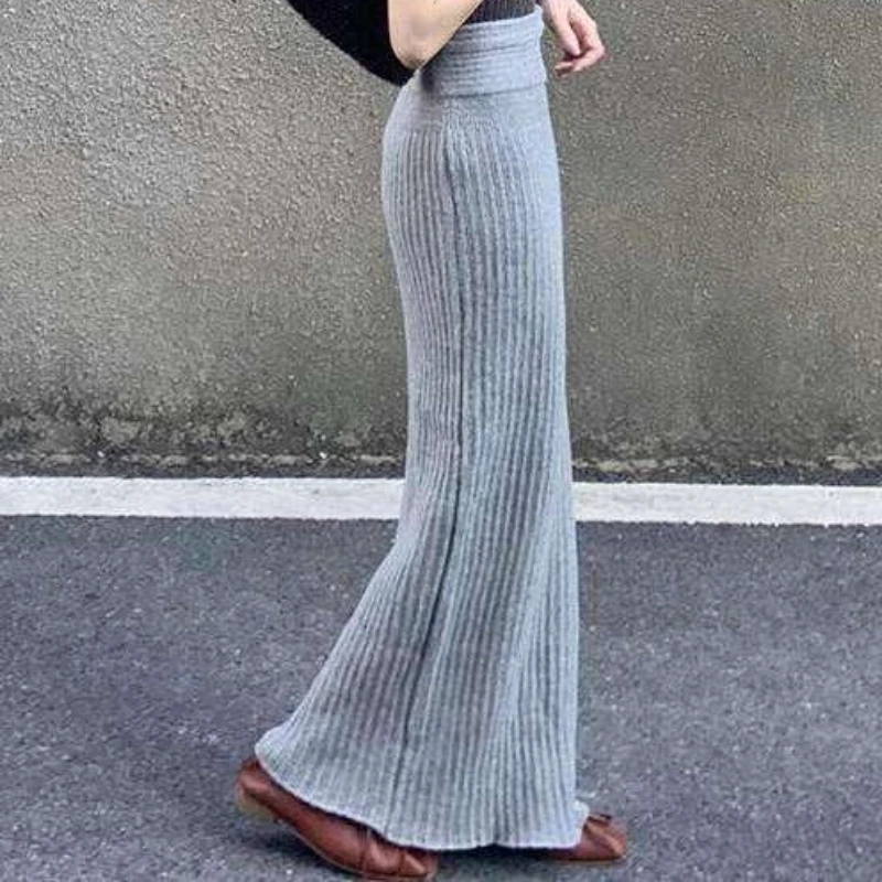 Knitted Hip Hugging Knitted Half Skirt for Women's Autumn and Winter New Style A-line Straight Tube Fishtail Sweater Long Skirt