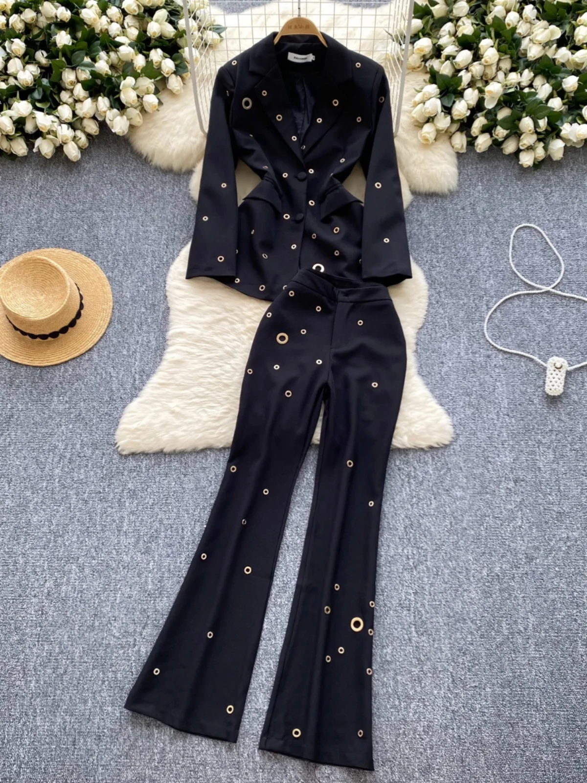 Quality Autumn White Two-piece Set Women Metal Buckle Blazer Suit Coats Skinny Flare Pants Suits 2pcs Outfits