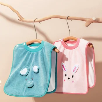 منشفة أطفال من المخمل المرجاني بعمر 1-3 سنوات، فرشاة غسل الوجه، مريلة أطفال، منشفة شطف، منشفة وجه