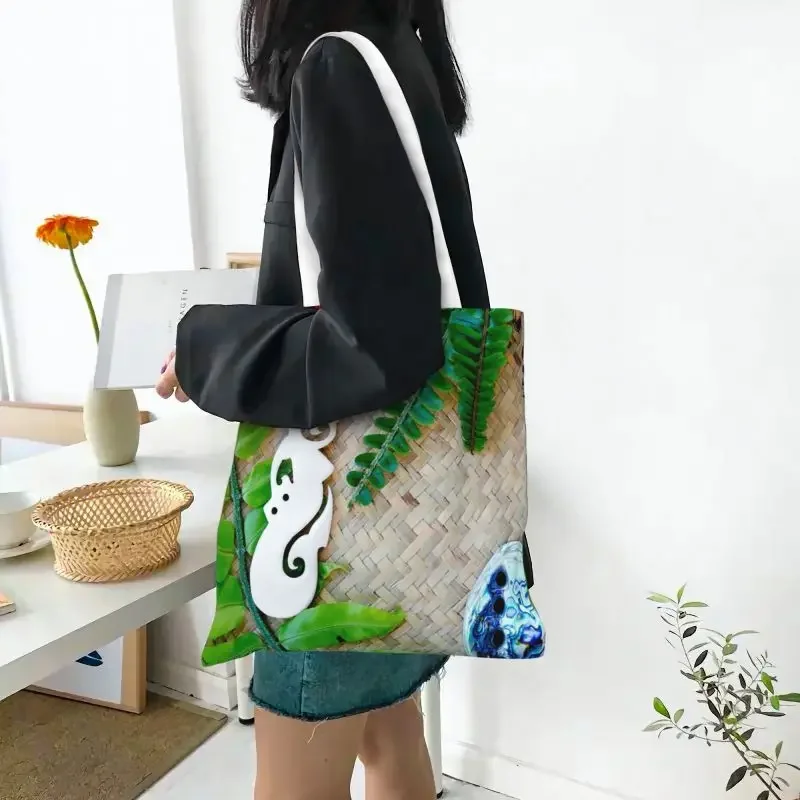 NZ Maoris Theme Grocery Shopping Bag Custom Printed Canvas Shopper Tote Shoulder Bag Portable Bone Manaia Guardian Handbag