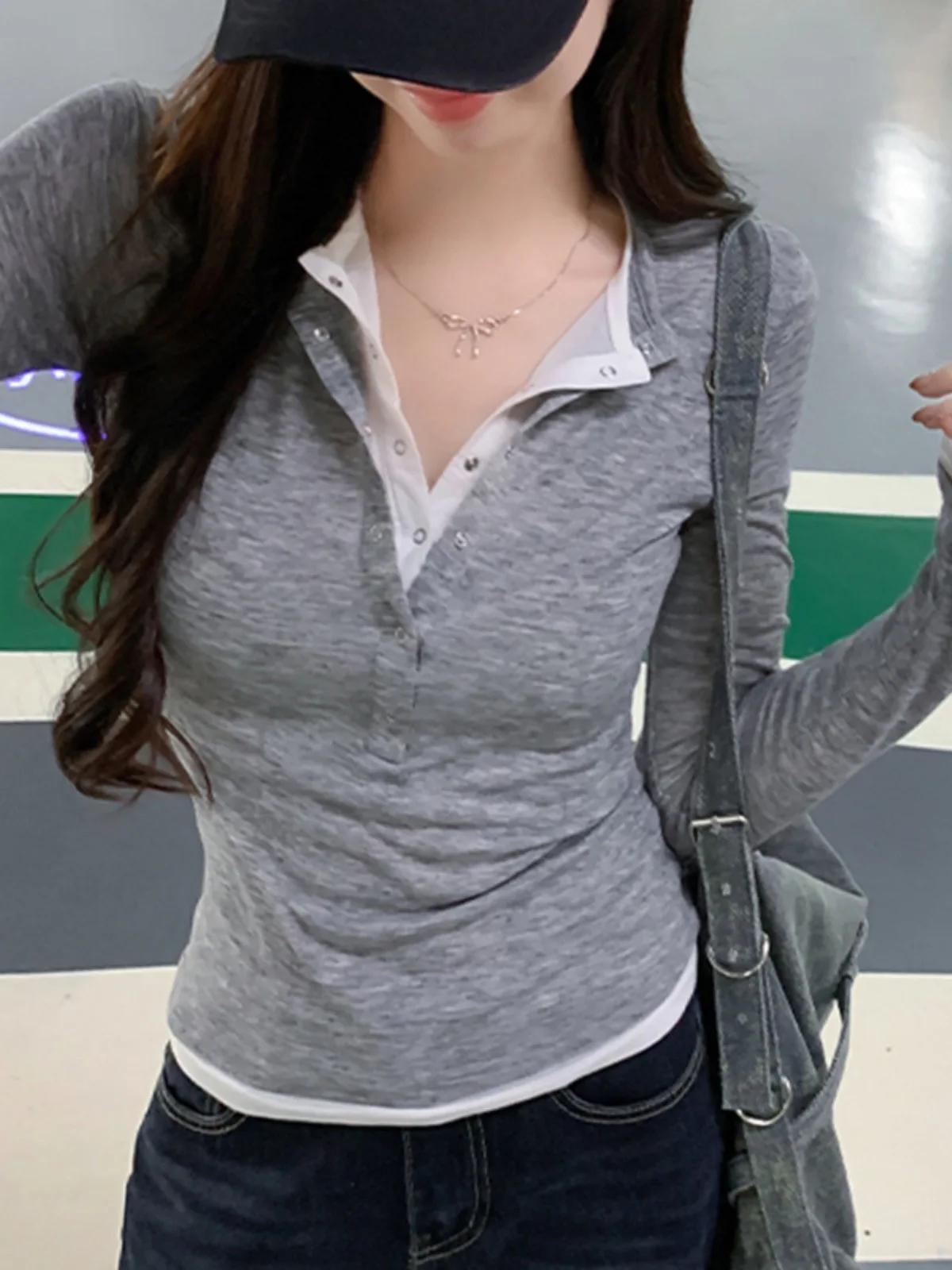 New Spring Autumn Women Fake Two Piece Henley Neck Long Sleeve T Shirt Contrast Trim Slim Fit Y2K Hot Girl Vintage Casual Tops