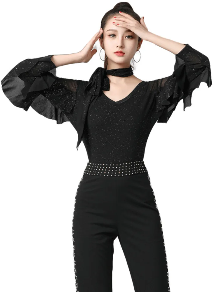 Ropa de baile de Color sólido, traje latino, peleles de manga larga para mujeres, bailes estándar, ropa femenina con volantes, Tops de práctica