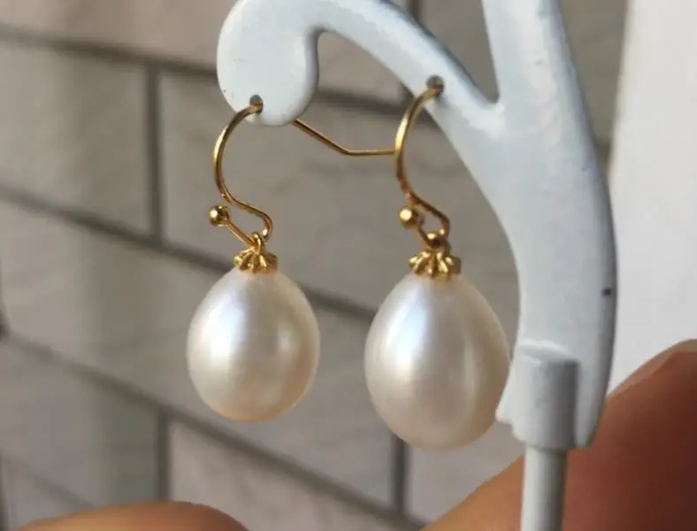 elegant 11-12mm baroque south sea white pearl earring 14k