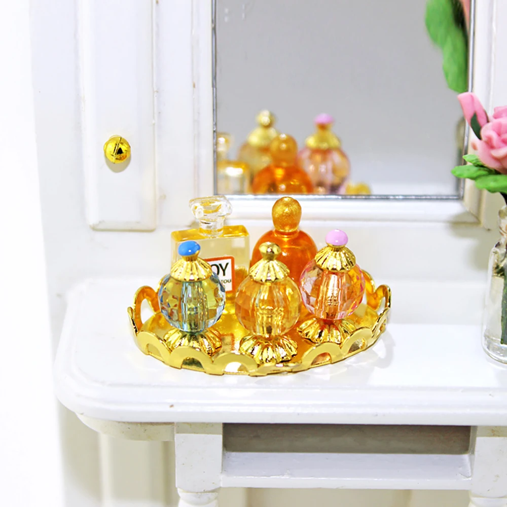 

5Pcs 1/12 Dollhouse Miniature Accessories Mini Perfume Bottle with Plate Model for Doll House Decoration ob11