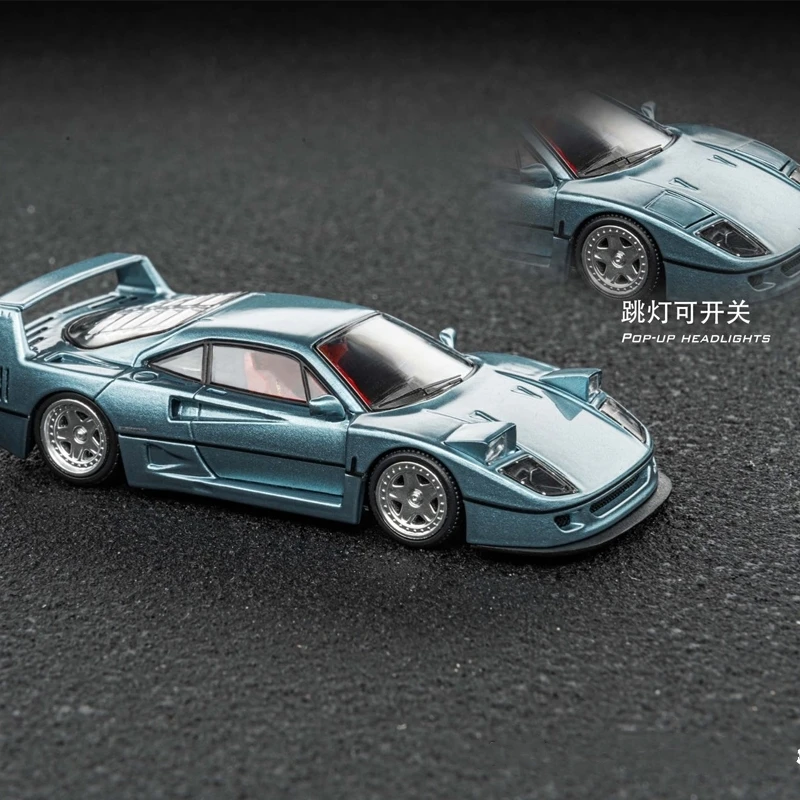

Finclassically FY 1:64 F40 Snow Station Wagon Flip Light Edition die-cast alloy car Model Collection gift