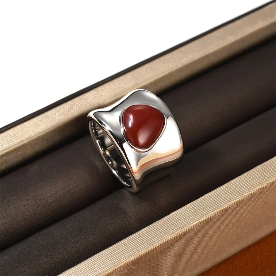 French Unique Irregular Inlaid Ruby Ring for Women's Fashion Light Luxury Niche High End Simple Jewelry Accessories