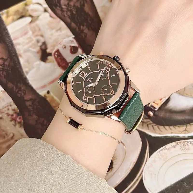 

Large dial, stylish multi-functional women's watch with retro leather strap, elegant Korean stylequartz wristwatchwomen's design
