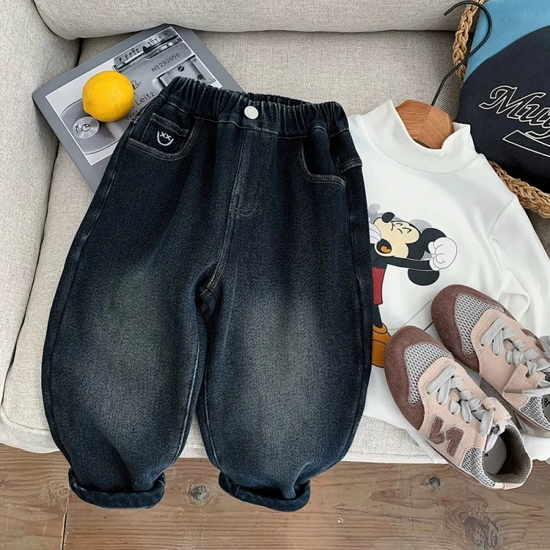 سراويل جينز سميكة مبطنة بالصوف للأولاد لخريف وشتاء 2025 ملابس مدرسية عالية الجودة للمراهقين سراويل أطفال من 2 إلى 12 سنة