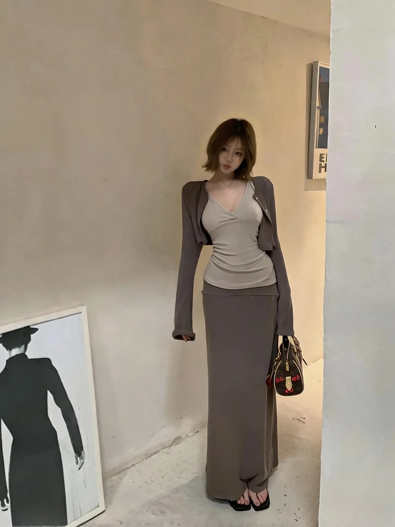 Soft Style Women's Three-Piece Set Short Open Cardigan Camisole Vest Early Autumn  Skirt Pure Color Gentle Wind Ensemble
