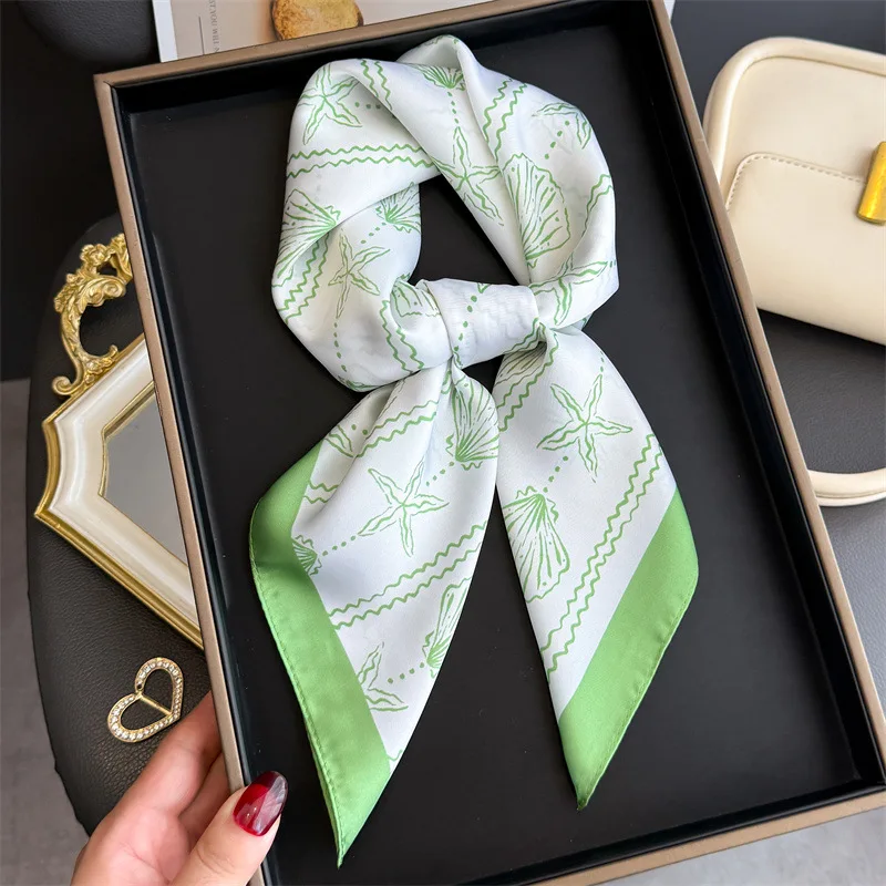 

Luxury Women's Vintage Versatile Thin Satin Scarf Floral Print Hairband Spring Autumn Small Square Scarf for Tying Hair And Bags