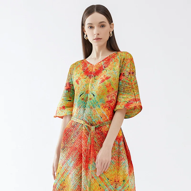 2024 Spring and Autumn Korean Edition Women's Square Neck, Waist Wrap, Elegant Long Print, Loose and Luxury Dress, Women's Wear