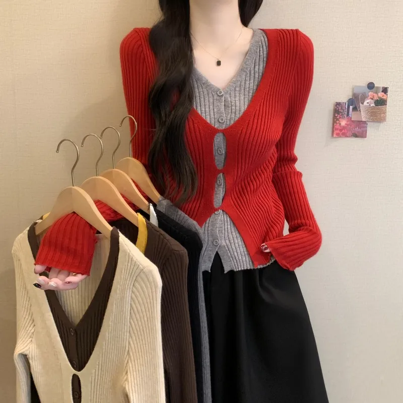 

Slimming Effect V-Ne Splice Long Sve Knitted Sweater Korean Sle Spring New Women's Faion Casual Color Top