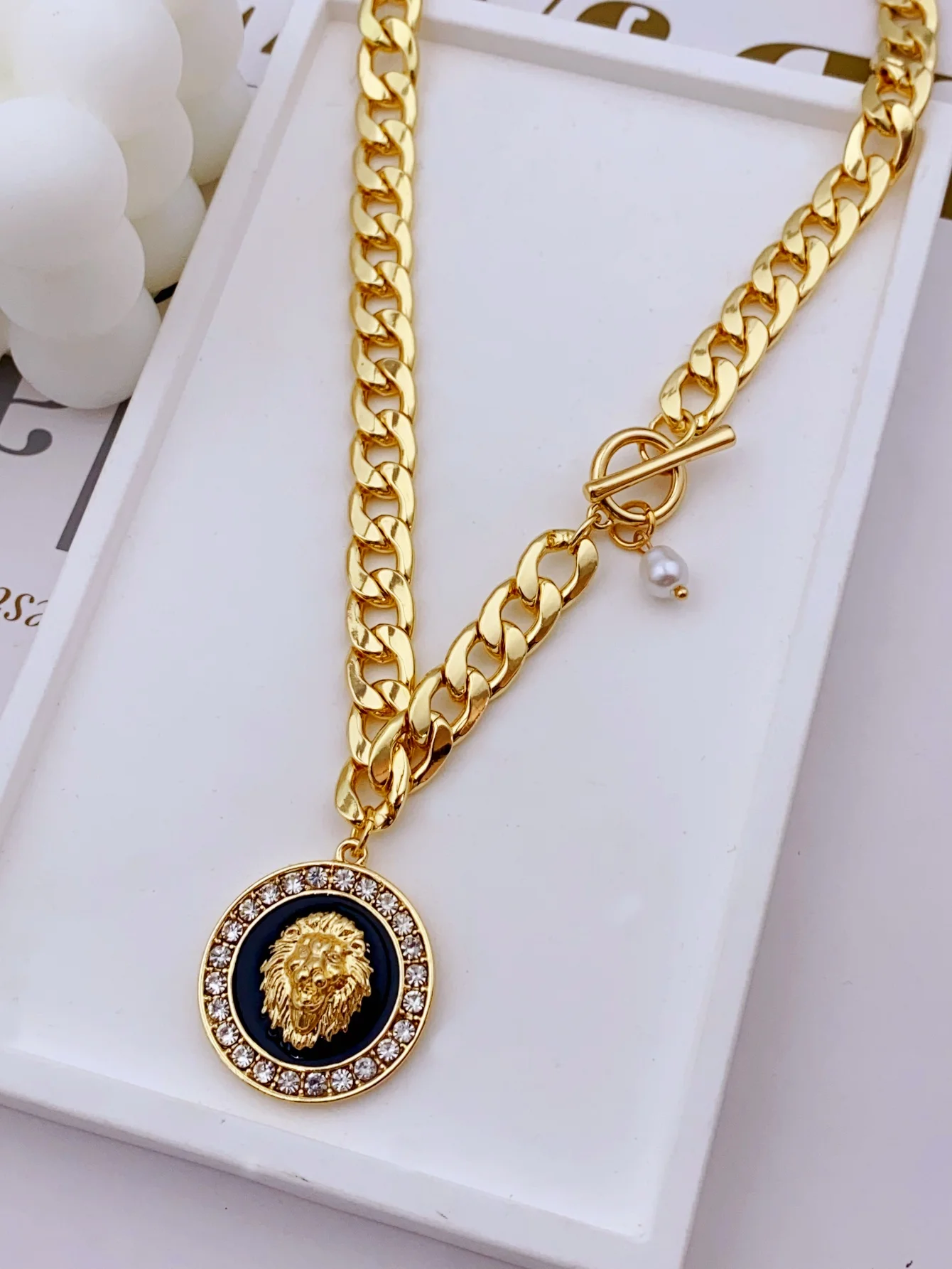 Vintage Zinc Alloy Lion Head Pendant Necklace for Women, Perfect for Daily Wear necklace for women