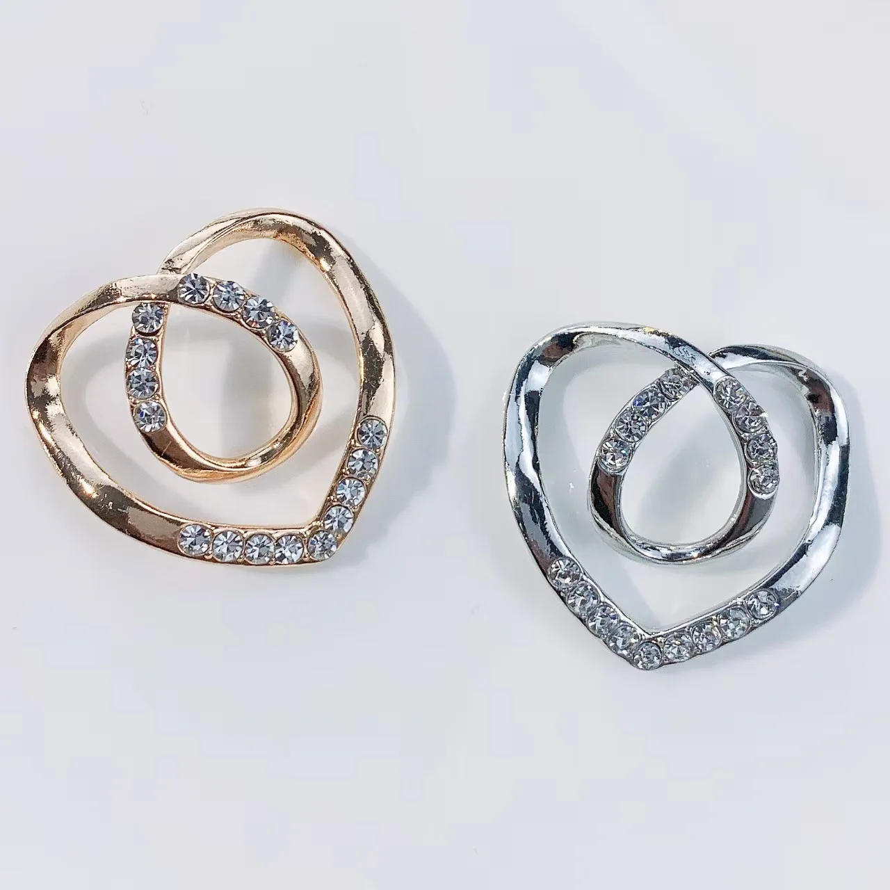 حلقة زر زاوية من القماش، مشبك وشاح، حاشية قميص متعددة الاستخدامات، تي شيرت / إكسسوار تزيين الملابس النسائية، بروش.