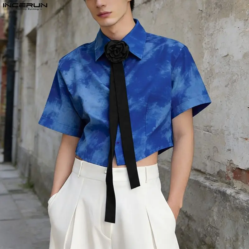 Camisa INCERUN para Hombre, Tie Dye con Flores, Cuello con Lazo, Manga Corta, Estilo Crop Top, Ropa Urbana de Verano 2026, Holgada, Tallas S-5XL