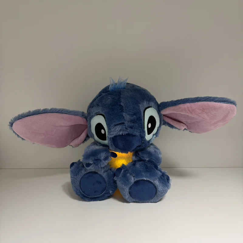 جديد 2026 ليلو وستيتش دمية قطيفة للأطفال الوردي غرزة تنفس لعبة Peluche مع الموسيقى والضوء Kawaii الطفل تهدئة وقت اللعب