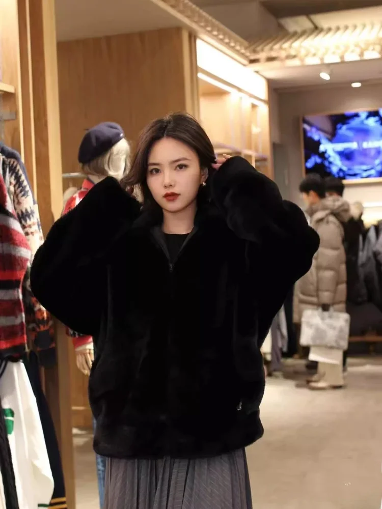 

Winter 2025 Women's Lazy Sle Versatile Warm Hooded Fce Pilot Jaet Coat Thiened Long Sve Zipper Closure Color