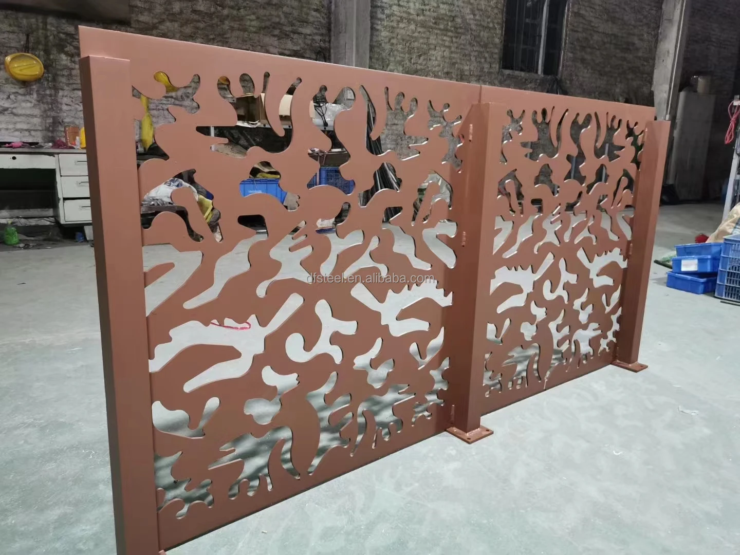 DF Interior Decoration Outdoor Partition Aluminum Privacy Screen Wall System with Frame