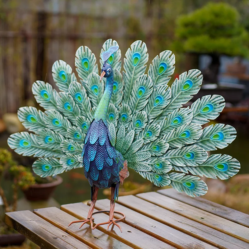 Hand Painting Metal Peacock Garden Decoration Large Luxury Decorative Statue of Animals