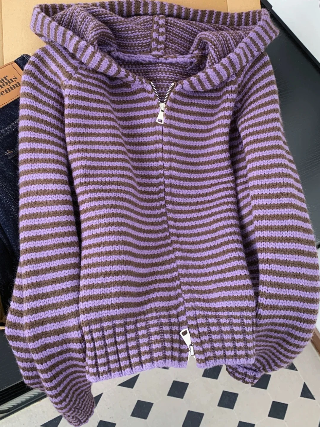 Maglione con cappuccio a righe stile pigro Donna Autunno Inverno Giacca cardigan lavorata a maglia con cerniera casual allentata Top versatile a maniche lunghe