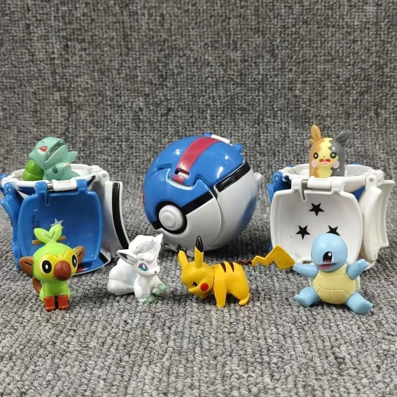 

Pokémon Ball Pet Little Pokémon Pocket Monster Touch Can Flip Poké Ball Includes Figurines Loose Items