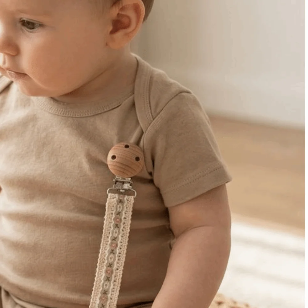 

Heart Daisy Printed Flower Print Dummy Nipple Holder Lace Floral PP Wooden Baby Pacifier Chain Anti-drop Colorful