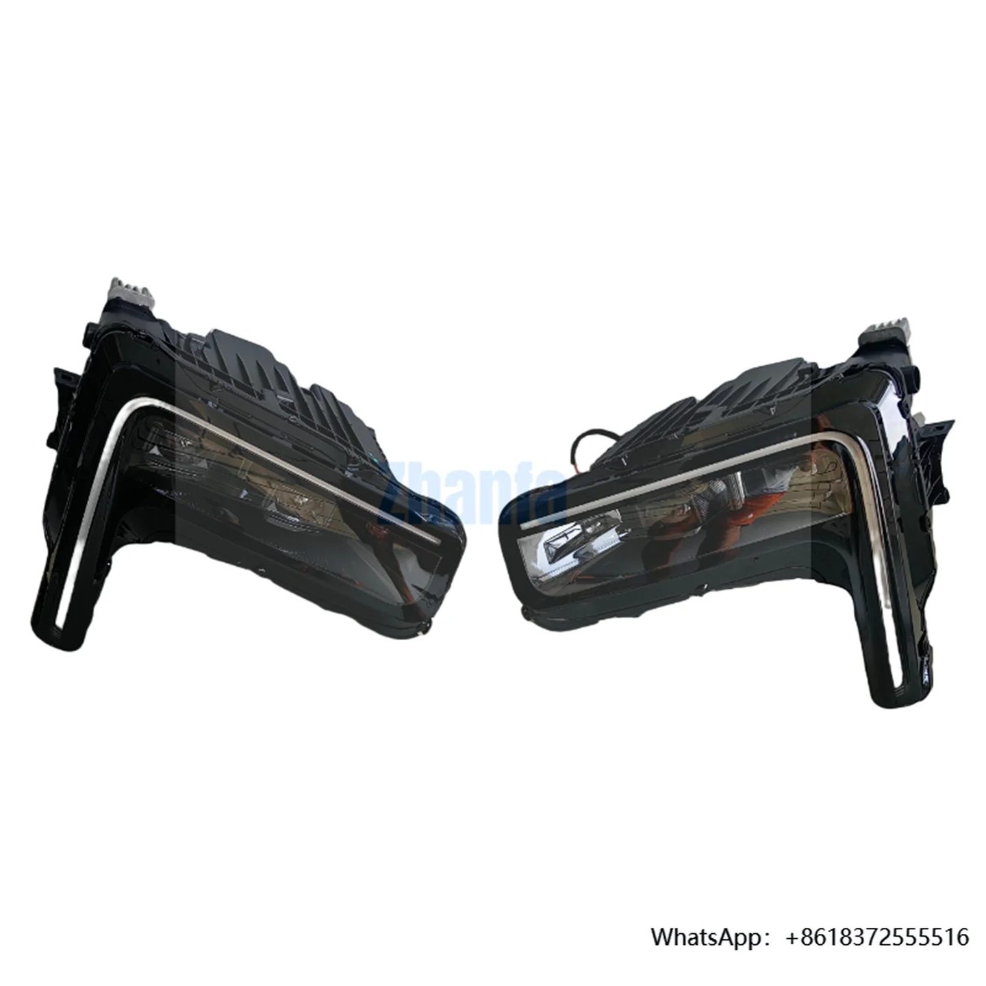 

Suitable for the 2018-2024 Rolls-Royce Cullinan upgraded body kit 2025 style, with matrix headlights