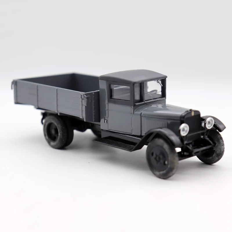 Diecast 1: 43 Scale ZIS AMO-2/ZIS-6/YAG-6 Truck Alloy Engineering Transportation Vehicle Model Collection Display Toy Gifts
